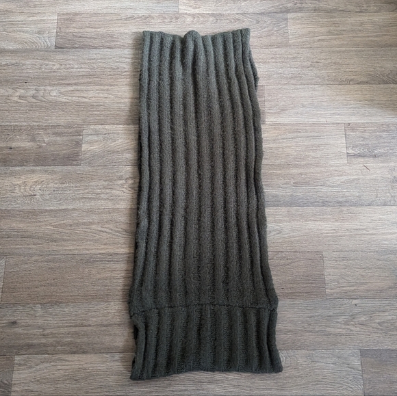 NWOT BP. Ribbed Olive Green Infinity Scarf Buttery Soft - Picture 4 of 4